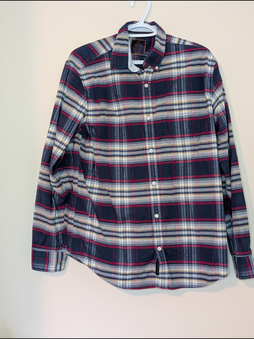 Women's, Denver Hayes Navy, Red & Cream Plaid Button-Down Shirt, Size Medium